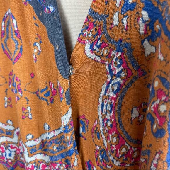 Free People Blue Brown Paisley Knit Fiona Faux Wrap Tie Waist Top Small - Picture 7 of 11